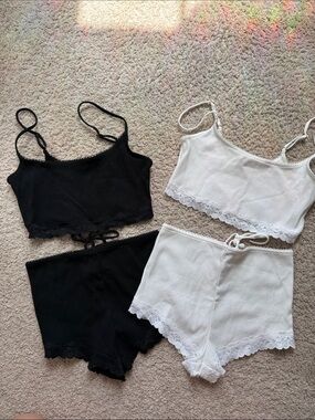 Bundle of two- Victorias Secret bralette sets